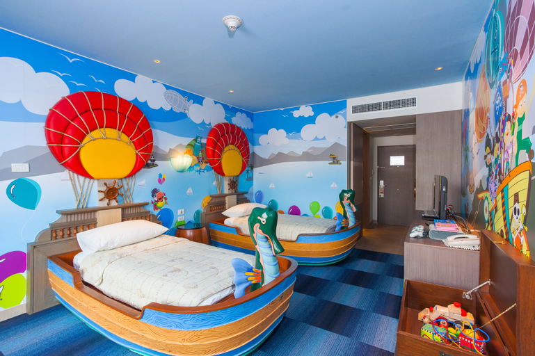 Kids playground 1