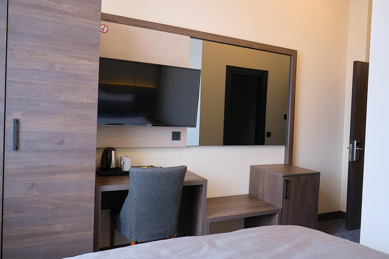 Bedroom 21