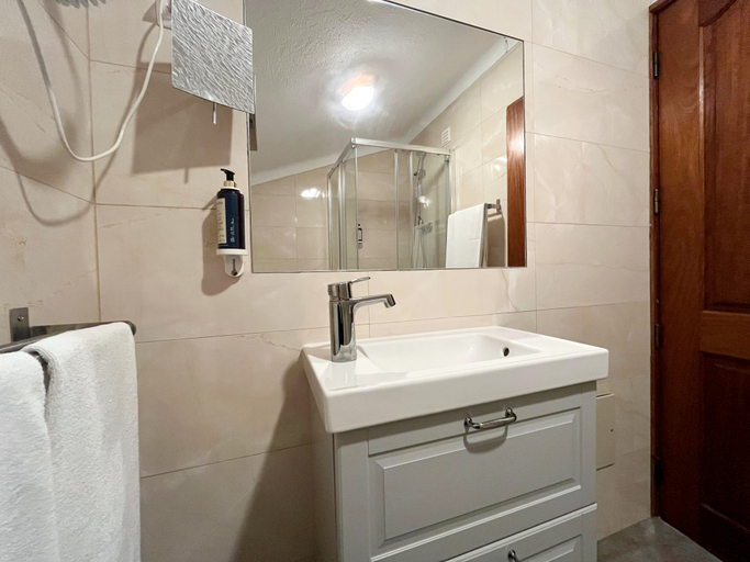 Bathroom 5