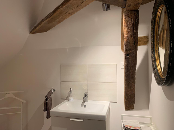 Bathroom 3, Un bijou au cœur de Belleme, Orne