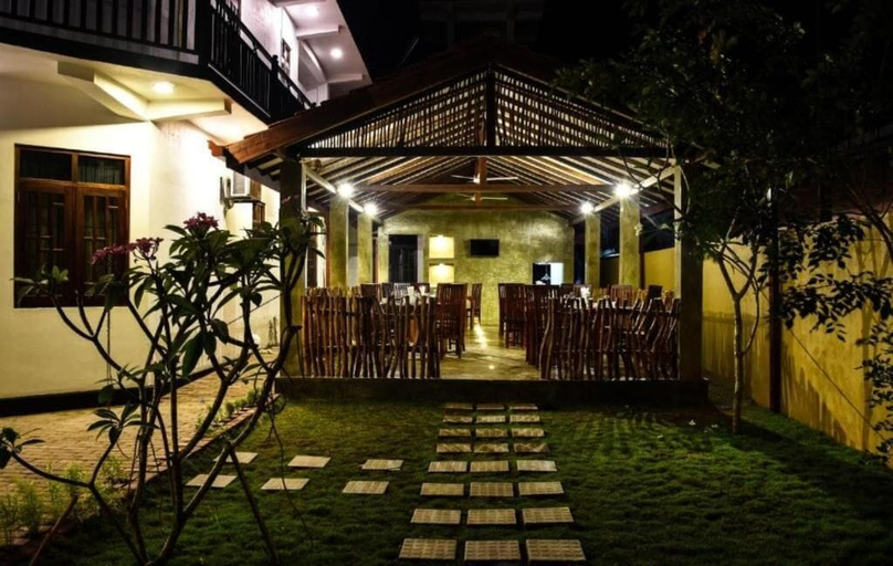 Exterior & Views, Mamma Raji Hotel, Negombo