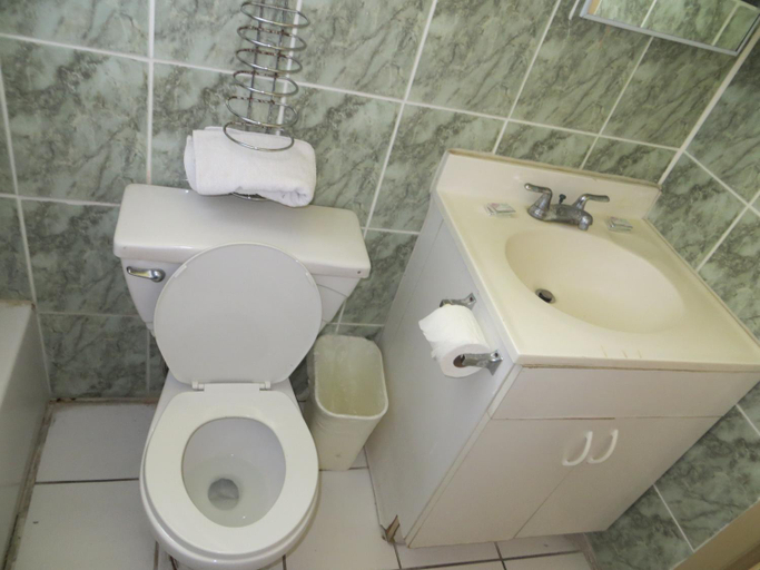 Bathroom 5