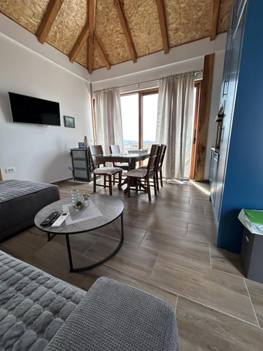 Others 5, Apartments Teona