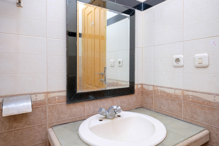 Bathroom 5