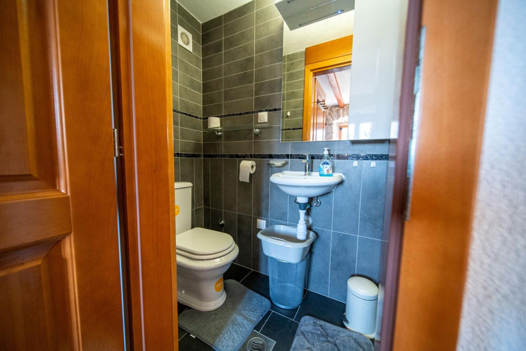 Bathroom 3, Apartments Mediteraneo Rogoznica, Rogoznica