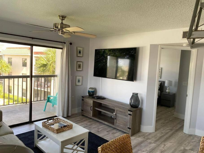 Others 3, Ocean Front Ocean Village Condo, Saint Johns