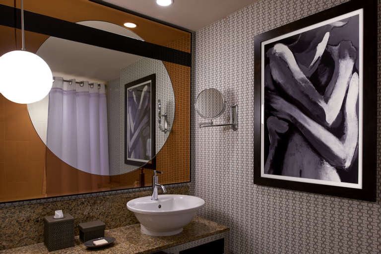 Bathroom 4