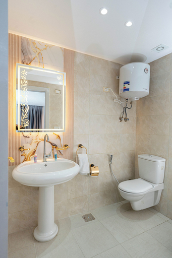 Bathroom 3, lotus Altahrir hotel, Qasr an-Nil