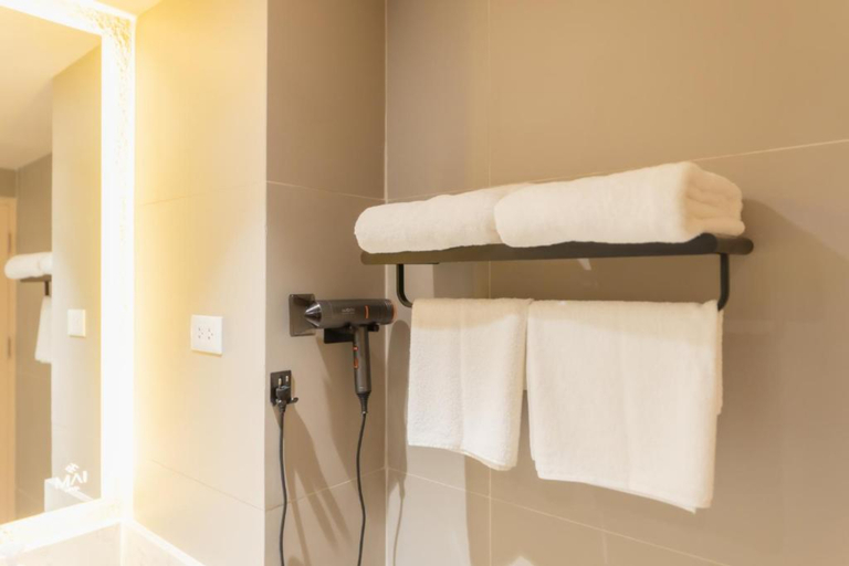 Bathroom 4, Mai Hotel (ใหม่โฮเทล), Muang Chiang Mai