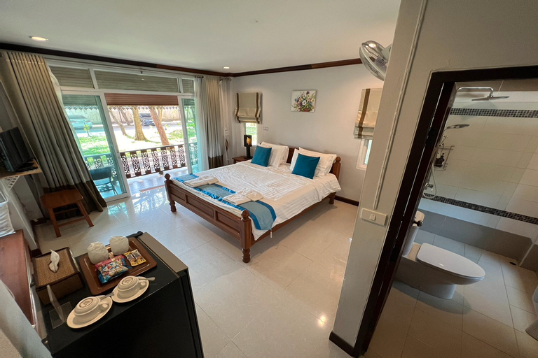 Bedroom 8