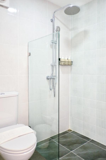 Bathroom 4, Charome Resort, Khlong Yai