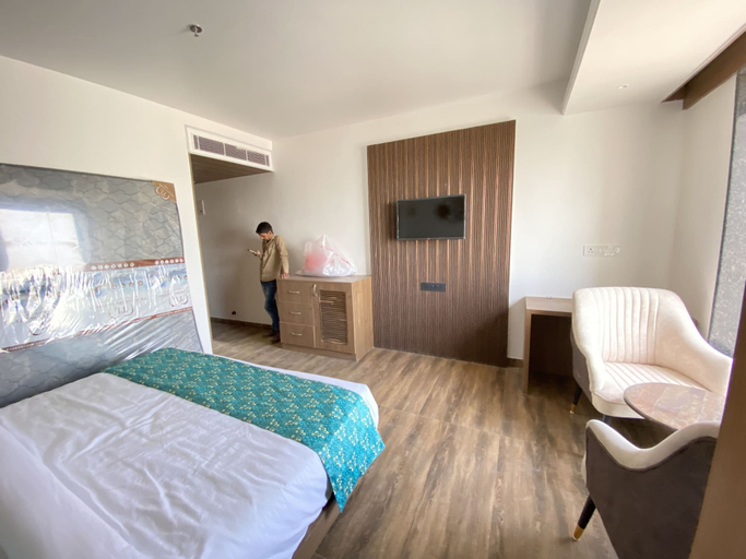 Bedroom 4, Royal Prime - A City Center Botique Hotal in Jaipur, Jaipur