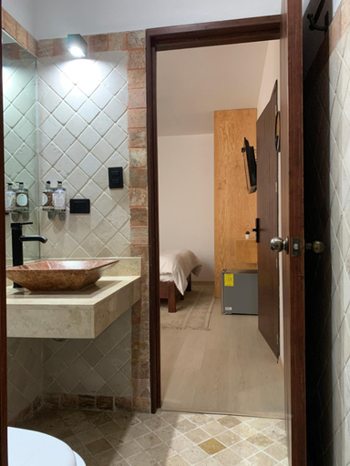 Bathroom 3, CHOLULA SUITES, San Jerónimo Tecuanipan