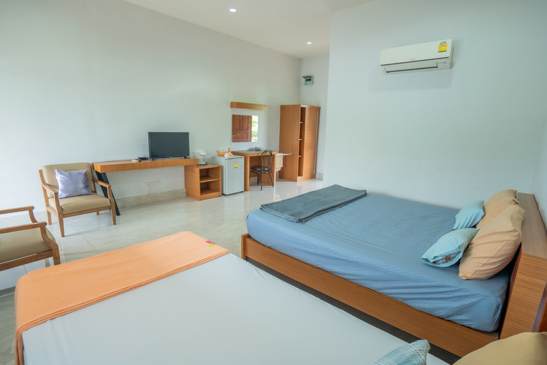 Bedroom 9