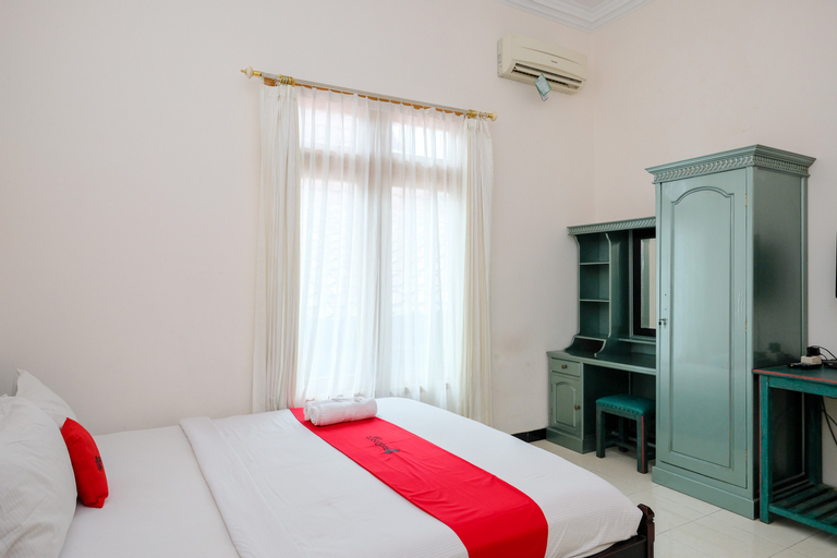 Bedroom 6