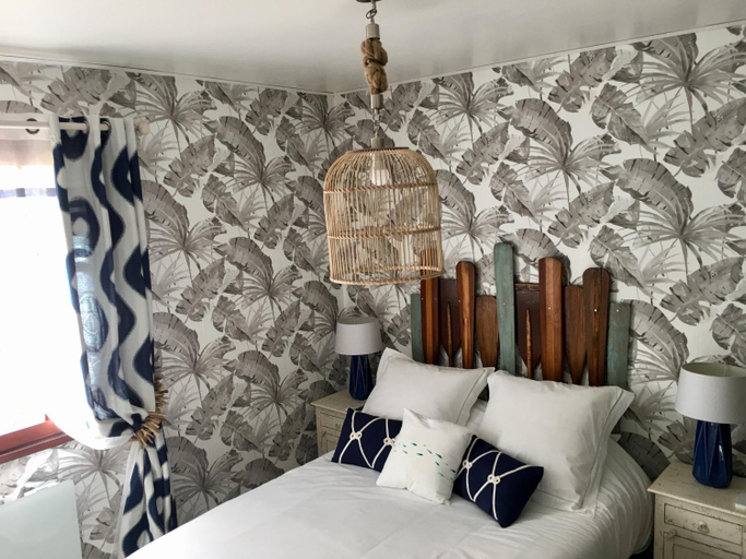 Bedroom 1, Le Sitel, Var