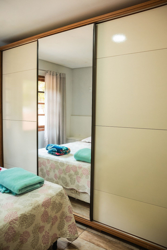 Bedroom 3, Sitio Cantinho Vovó Cida e Vovô Nilson, São João Batista