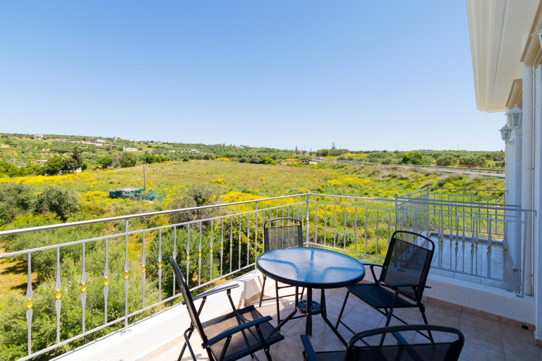 Others 5, Stratos Palace, Crete