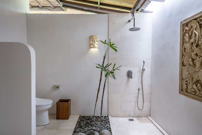 Bathroom 5, JENDI Village, Badung