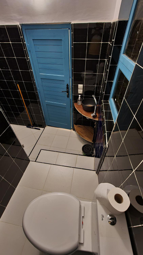 Bathroom 6