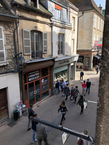 Exterior & Views 4, 12 Carnot - Beaune, Côte-d'Or