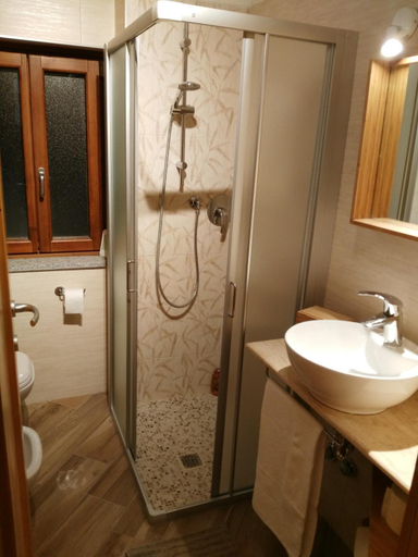 Others 3, La Corte B&B, Torino