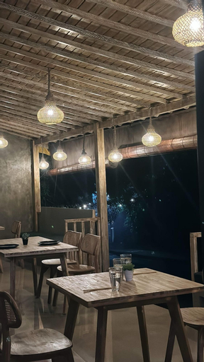 Food & Drinks 4, Gelis Gede Cottages, Badung