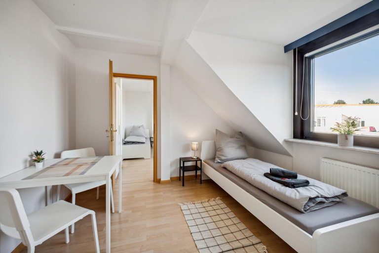 Bedroom 3, home2stay Apartmenthaus Hanau City Kitchen,Wifi,Parking ***, Main-Kinzig-Kreis