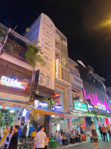 Exterior & Views 2, Crowne Meow Bui Vien Hotel 2, District 1