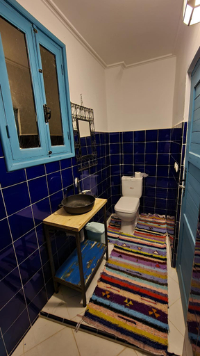 Bathroom 7