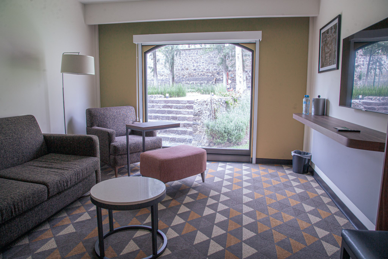 Holiday Inn TLAXCALA by IHG Room Type - 1 King Bed One Bedroom Suite