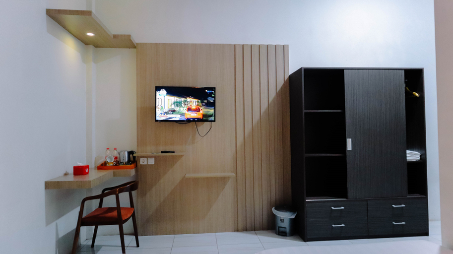 Bedroom 12
