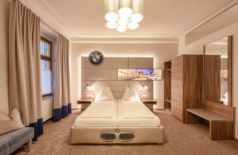 Bedroom 15