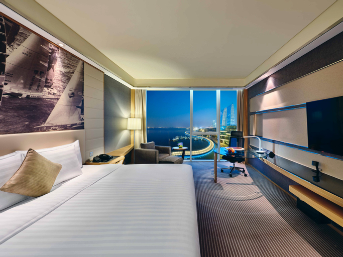 1 King Premium Lake View