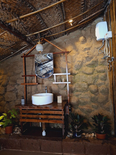 Bathroom 5, Belantara Beach Front Resort, Sindhudurg