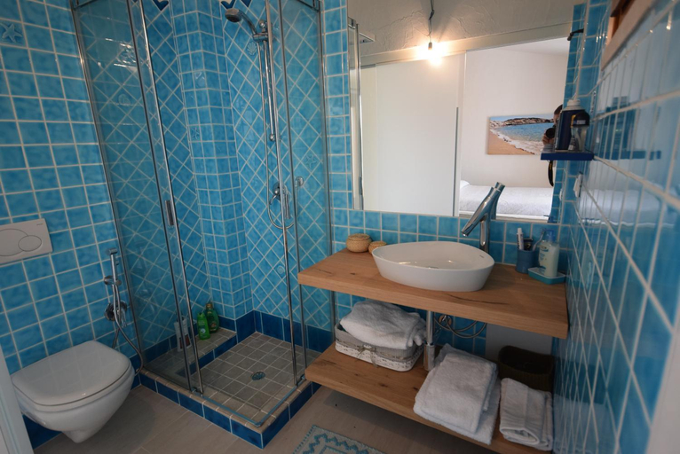 Bathroom 3, VILLA BAIRES - CHIA, Cagliari
