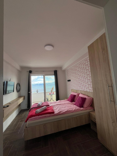 Bedroom 14