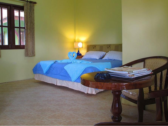 Bedroom 2, Gerd and Noi resort, Takua Pa