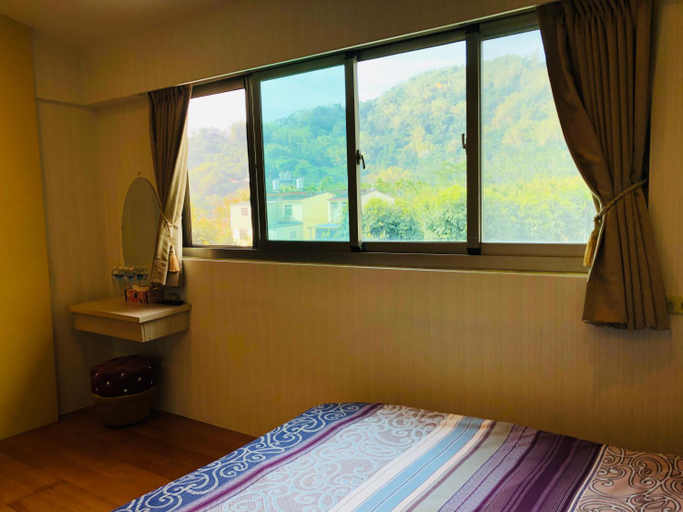 Bedroom 12