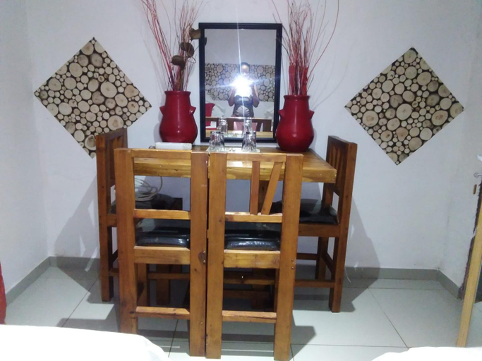 Others 3, Maditselanyane Guest House, John Taolo Gaetsewe