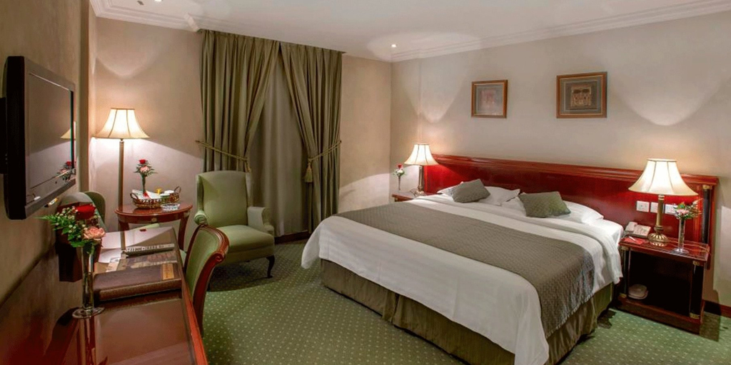 Crowne Plaza Riyadh Palace Room Type - 1 King Standard Smoking