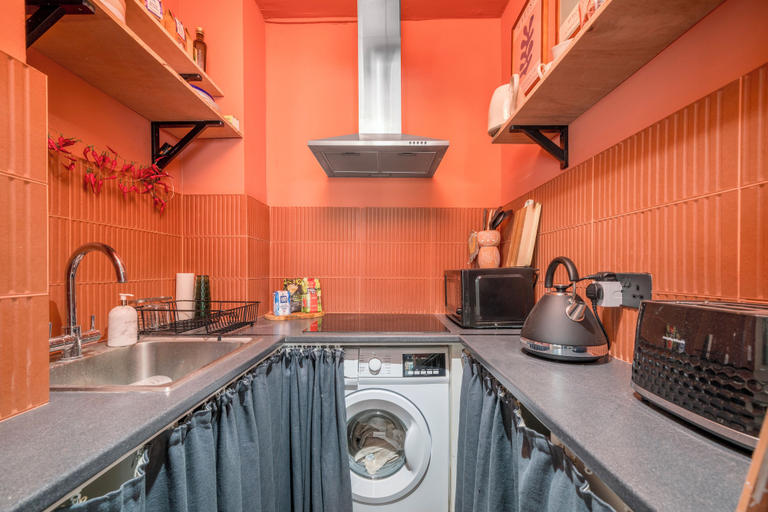 Others 5, Charming Studio moments from Portobello, London