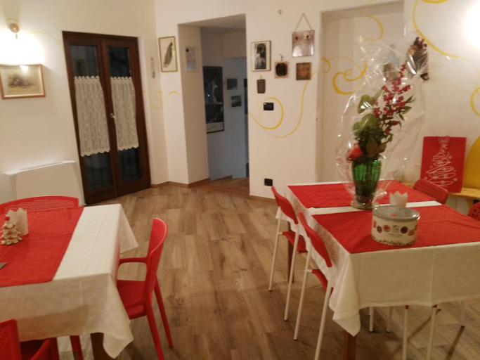 Others 4, La Corte B&B, Torino