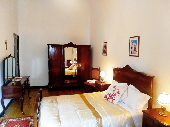 Others 5, Casa Sardoal, Sardoal