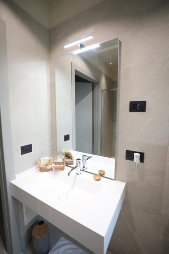 Bathroom 6