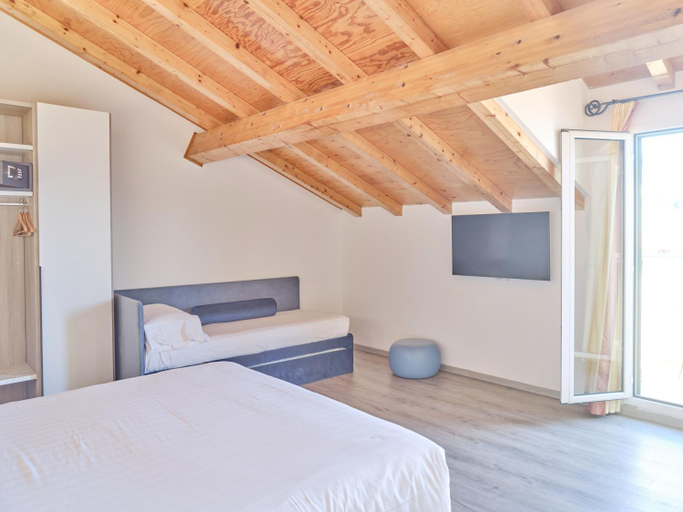 Bedroom 9