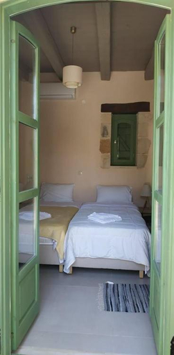 Bedroom 2, Fabrica, Crete