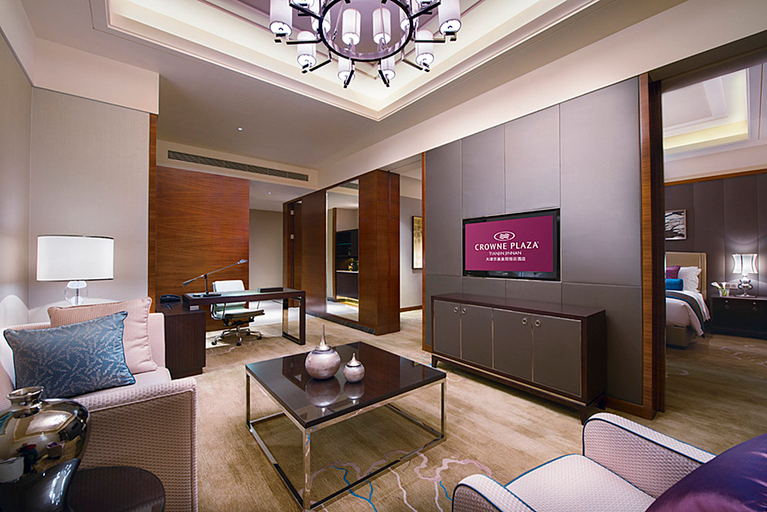 Crowne Plaza TIANJIN JINNAN - Tap to explore photos
