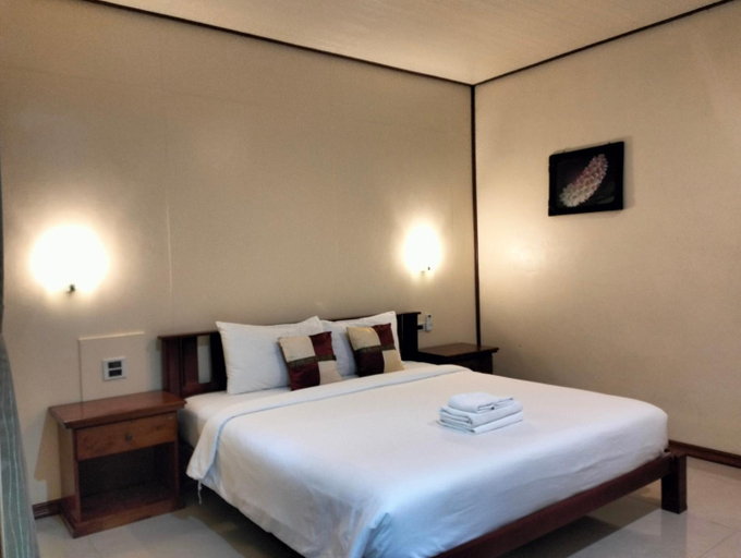 Bedroom 15