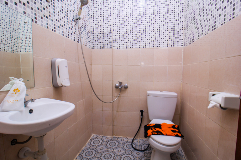 Bathroom 6